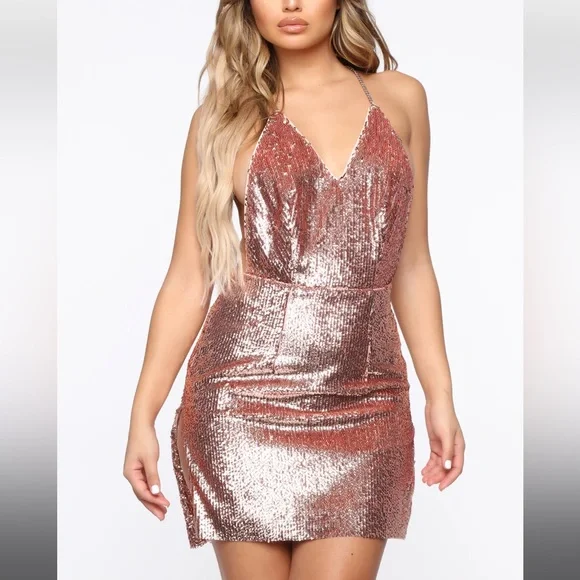 green emerald velvet dress Windsor Rose Gold Sequin Maxi Dress with Side Slit Detail and Open Bac –  The Thrifty Hippy